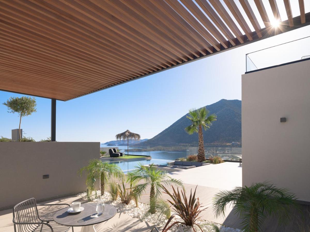 Mayana Luxury Villa, An Infinite Blue Experience, By Thinkvilla Bali  Kültér fotó